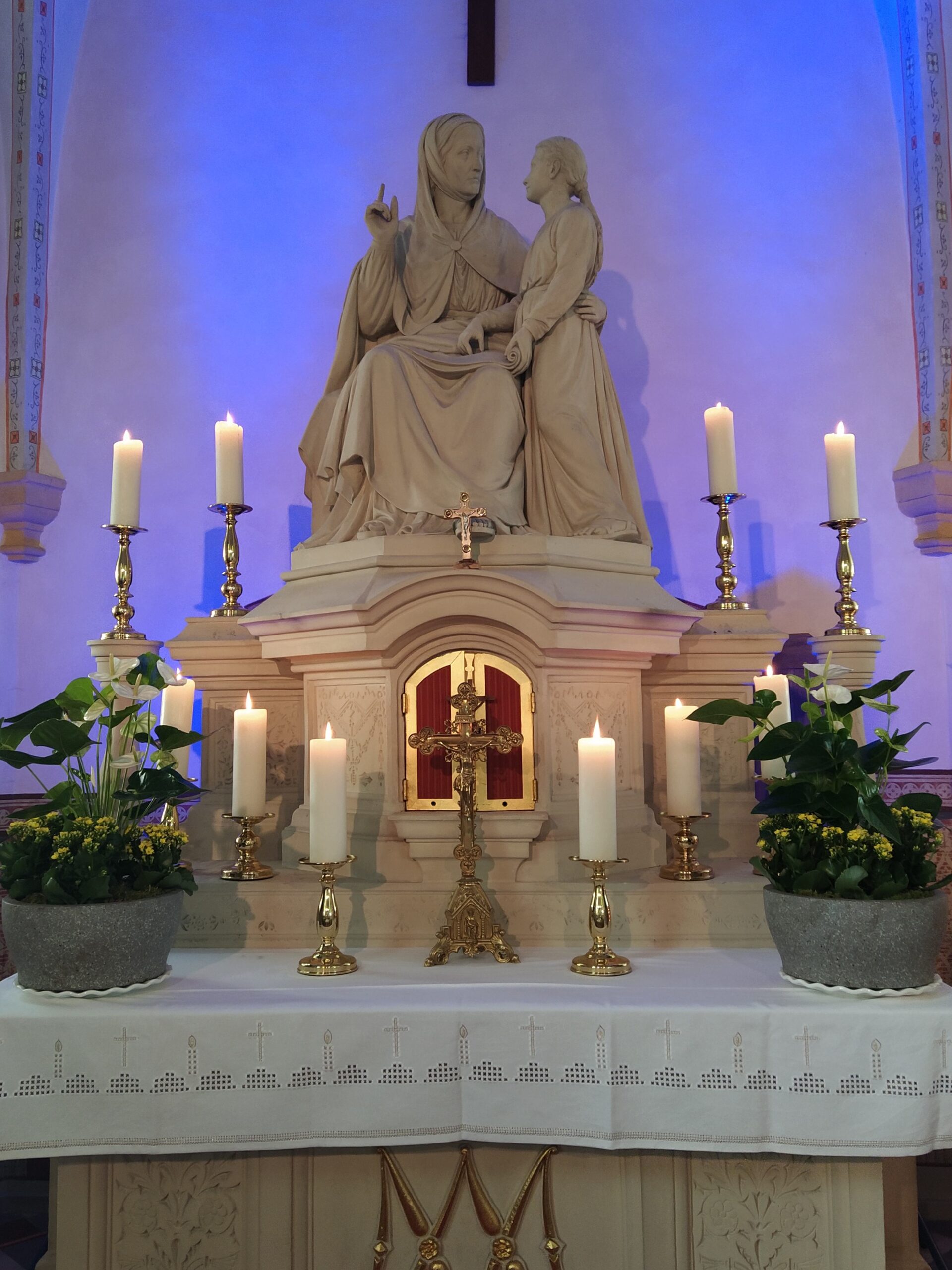 Altar in der Annenkapelle Brakel