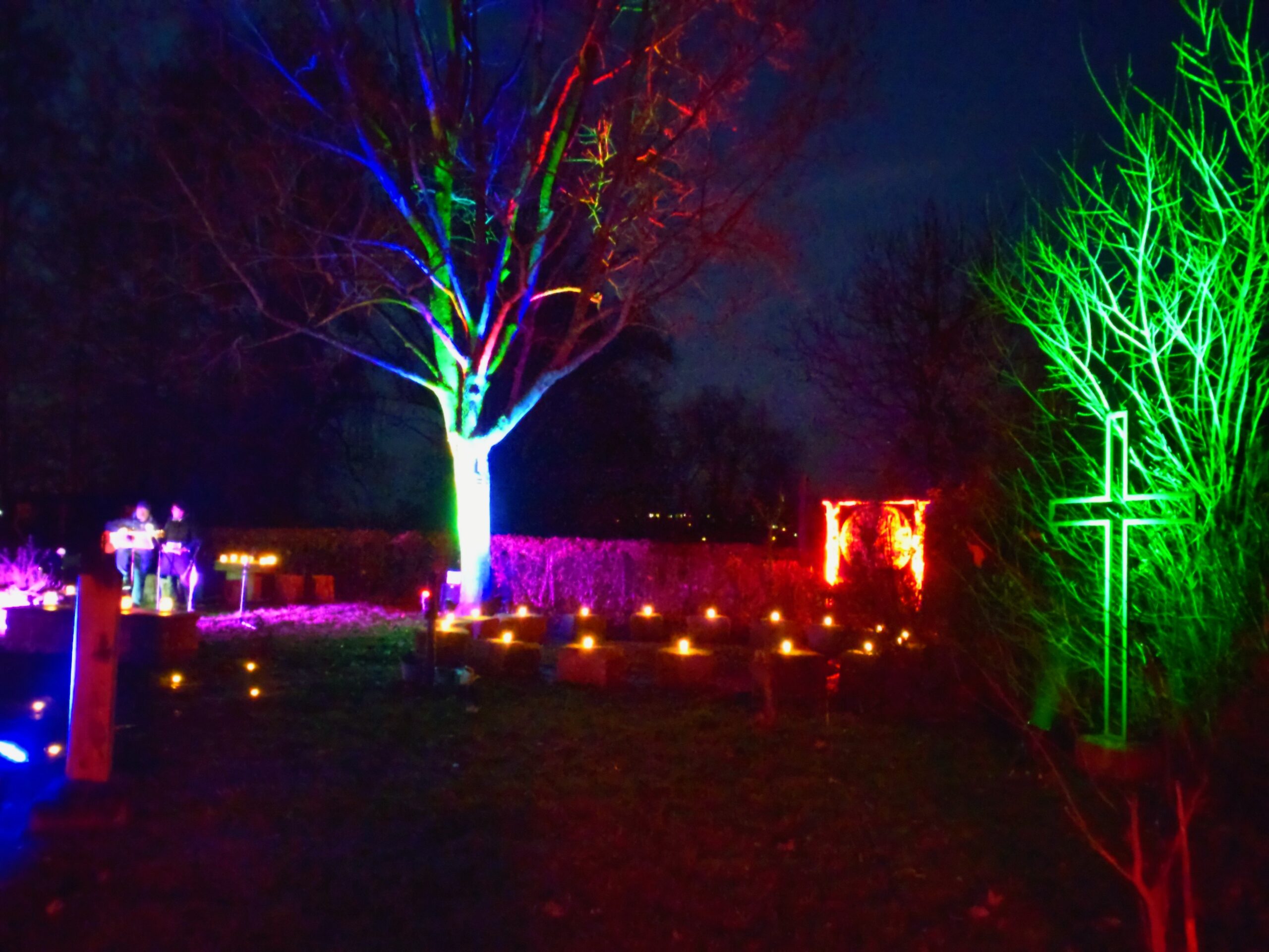 Adventsleuchten zu Lucia im Bibelgarten Brede 2025
